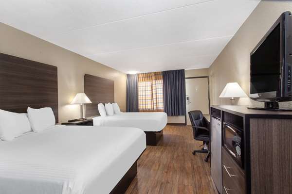  - Travelodge Deltona - I-4, Exit 108