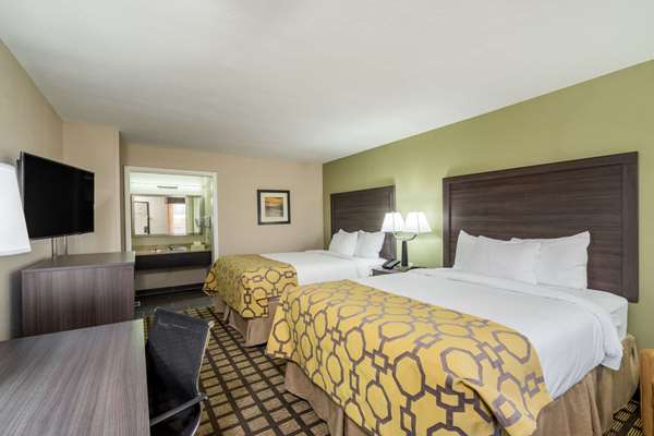 - Baymont Inn & Suites Clarksville - I-24, Exit 11