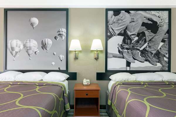  - Super 8 Motel Longview