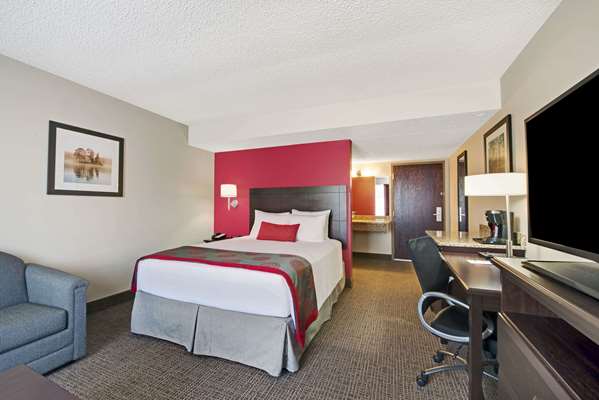  - Ramada Hotel and Conference Center Columbus