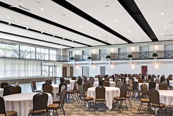  - Ramada Hotel and Conference Center Columbus