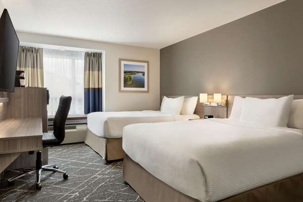  - Microtel Inn & Suites by Wyndham Lloydminster