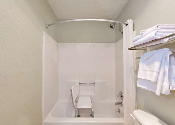  - Super 8 Motel West Corpus Christi