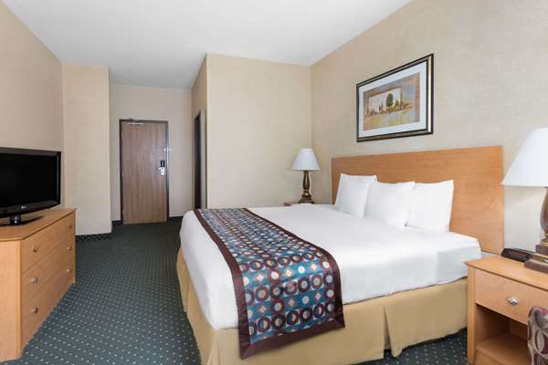  - Baymont Inn & Suites Waterloo