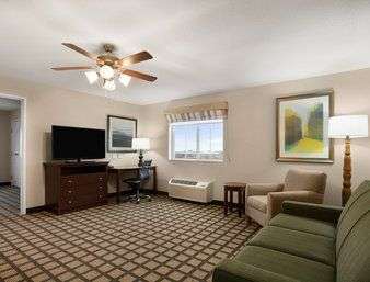 Suite - Baymont Inn & Suites Odessa