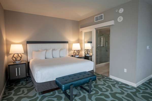  - Wyndham Grand Jupiter at Harbourside Place Hotel