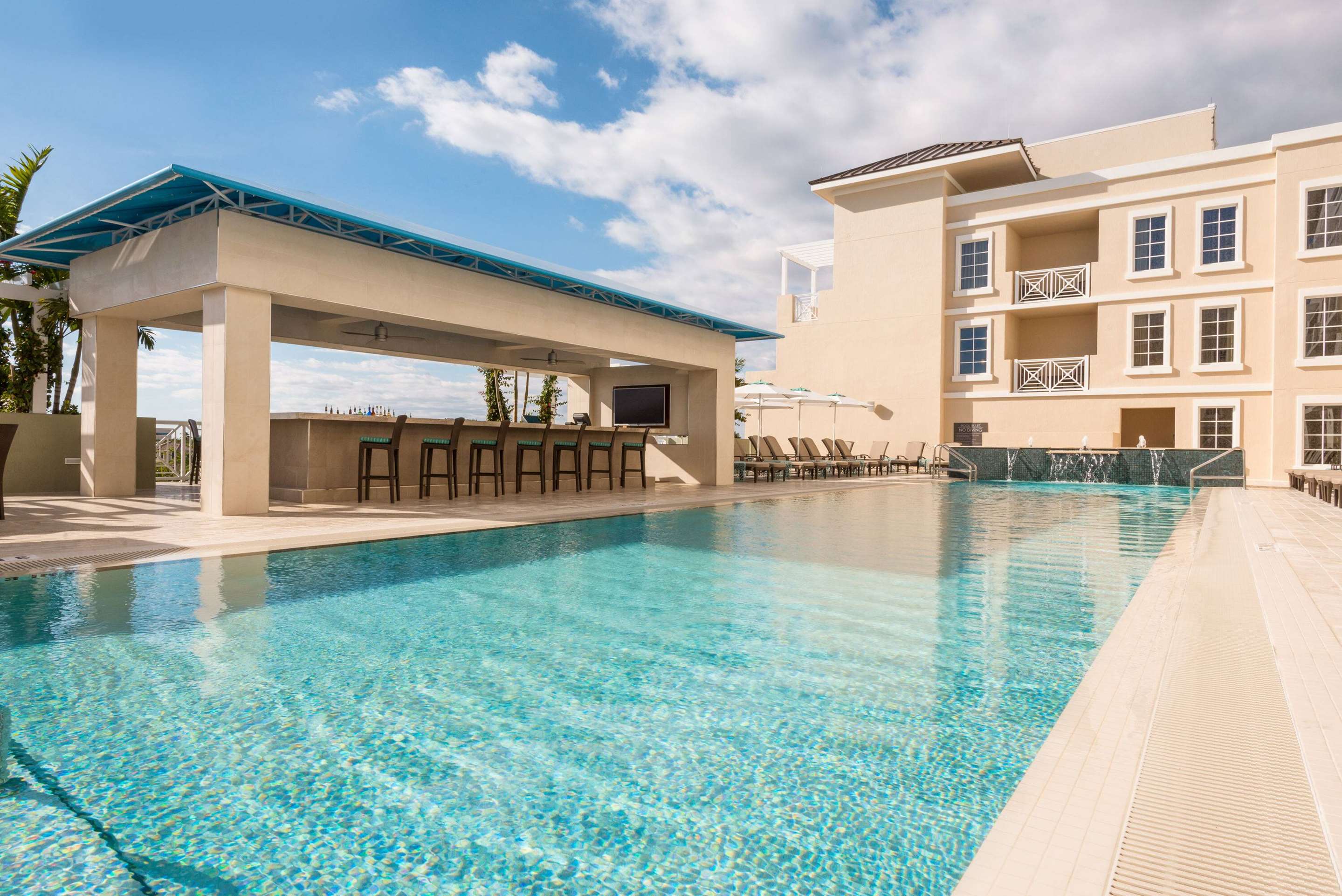 Pool | Wyndham Grand Jupiter at Harbourside Place