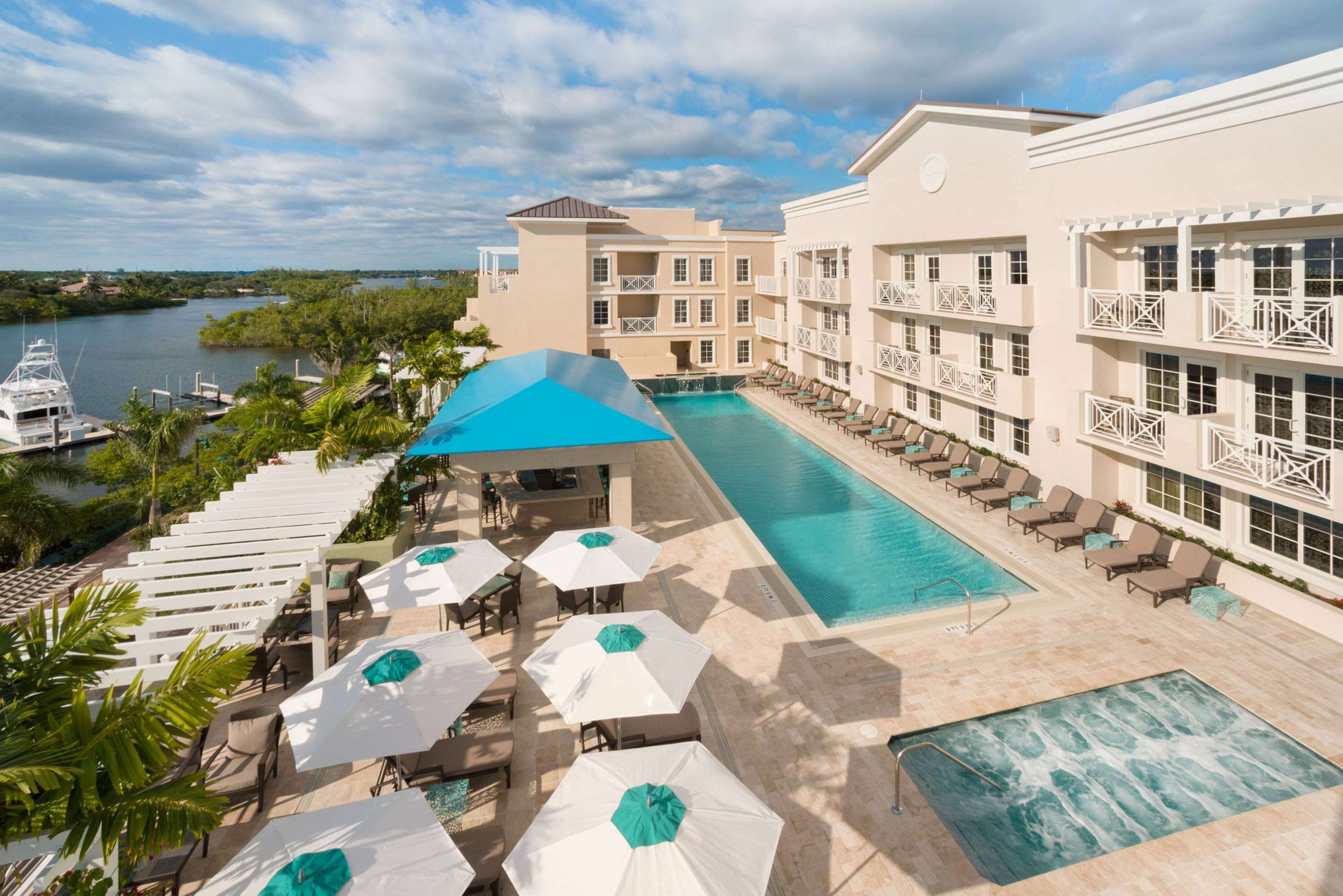 Pool | Wyndham Grand Jupiter at Harbourside Place