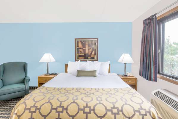  - Baymont Inn & Suites Marshalltown