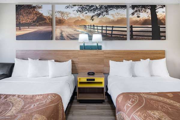  - Days Inn Macon - I-475, Exit 3