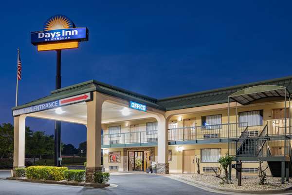 Exterior view - Days Inn Macon - I-475, Exit 3