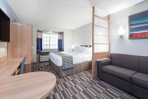 Suite - Microtel Inn & Suites by Wyndham Moorhead - I-94, Exit 1A