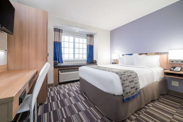  - Microtel Inn & Suites by Wyndham Moorhead - I-94, Exit 1A