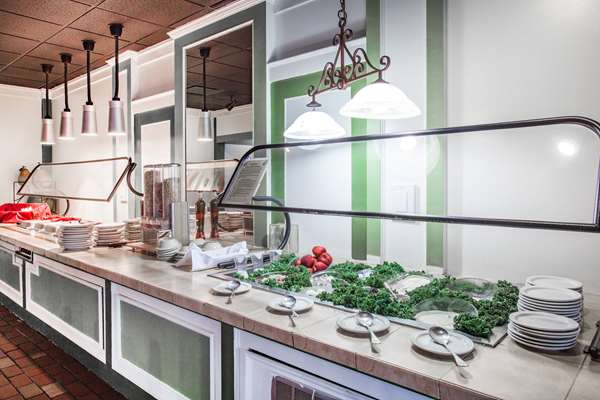 Amenities - Ramada Hotel & Conference Center Baymeadows JAX - I-95, Exit 341