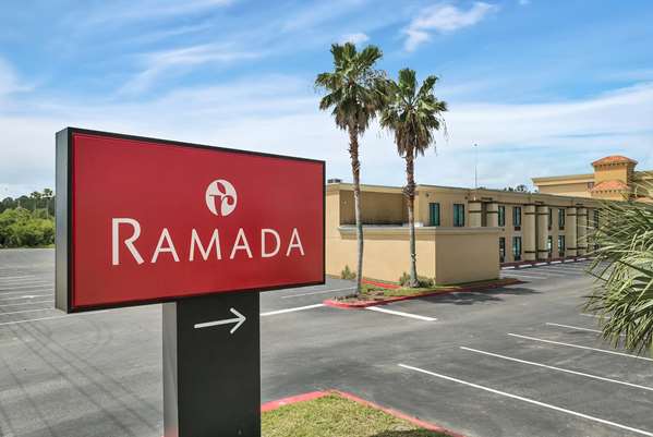 Exterior view - Ramada Hotel & Conference Center Baymeadows JAX - I-95, Exit 341