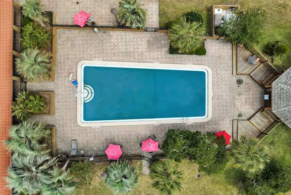 Pool - Ramada Hotel & Conference Center Baymeadows JAX - I-95, Exit 341