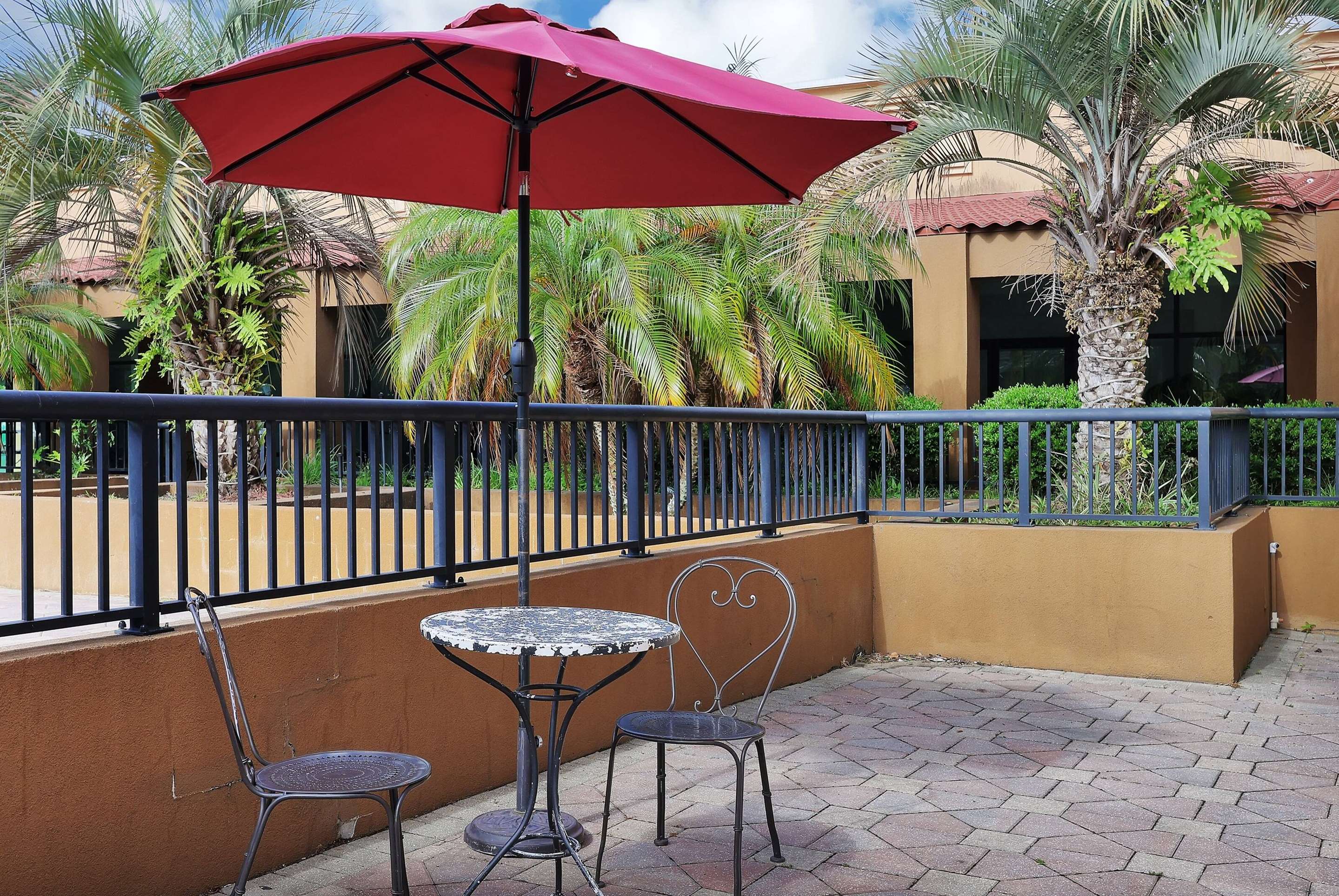 Guest room amenity | Ramada by Wyndham Jacksonville I-95 by Butler Blvd