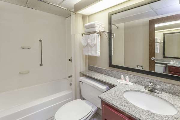  - Baymont Inn & Suites Michigan City