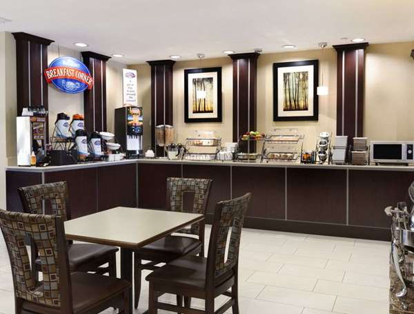  - Baymont Inn & Suites Victoria