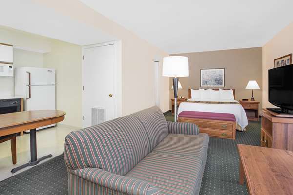 Suite - Hawthorn Suites by Wyndham Green Bay