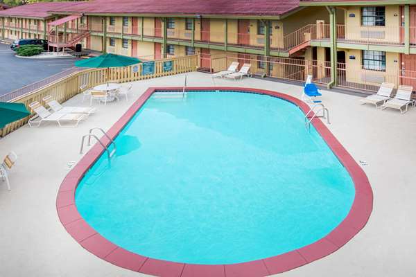 Pool - Days Inn Medical Center Little Rock - I-630, Exit 4