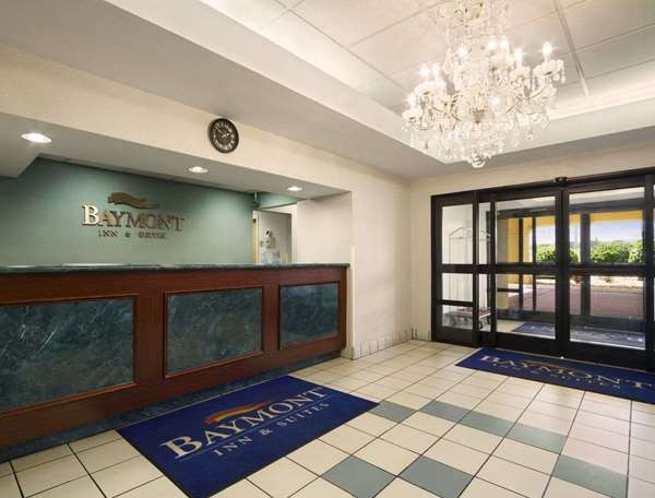  - Baymont Inn & Suites Crossville - I-40, Exit 317