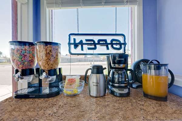  - Knights Inn Big Spring