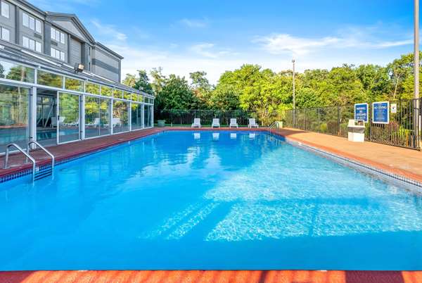 Pool - Wyndham Garden Hotel Manassas - I-66, Exit 47