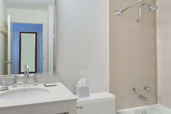  - Wyndham Garden Hotel Manassas - I-66, Exit 47