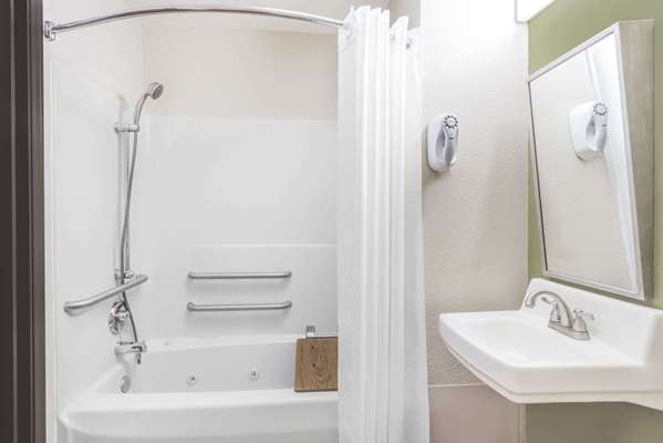  - Super 8 Hotel Madison