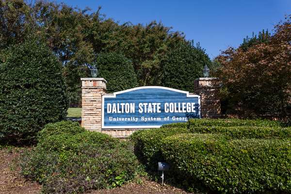  - Super 8 Motel Convention Center Area Dalton - I-75, Exit 333