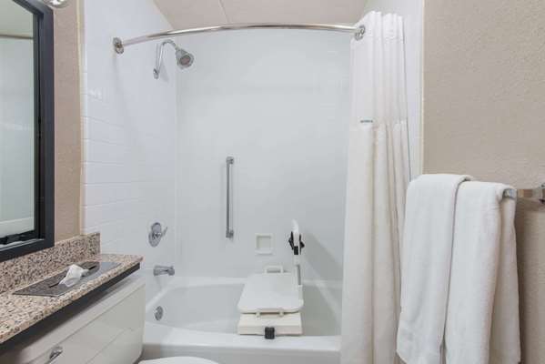  - Ramada Hotel Downtown Cumberland