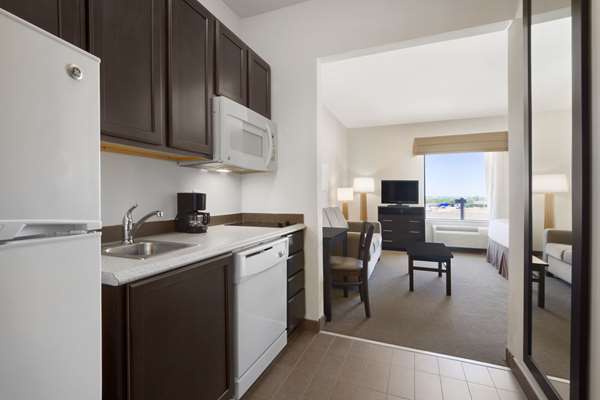 Suite - Baymont Inn & Suites Cotulla