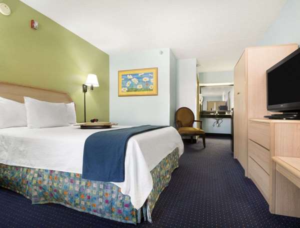  - Baymont Inn & Suites Mary Esther