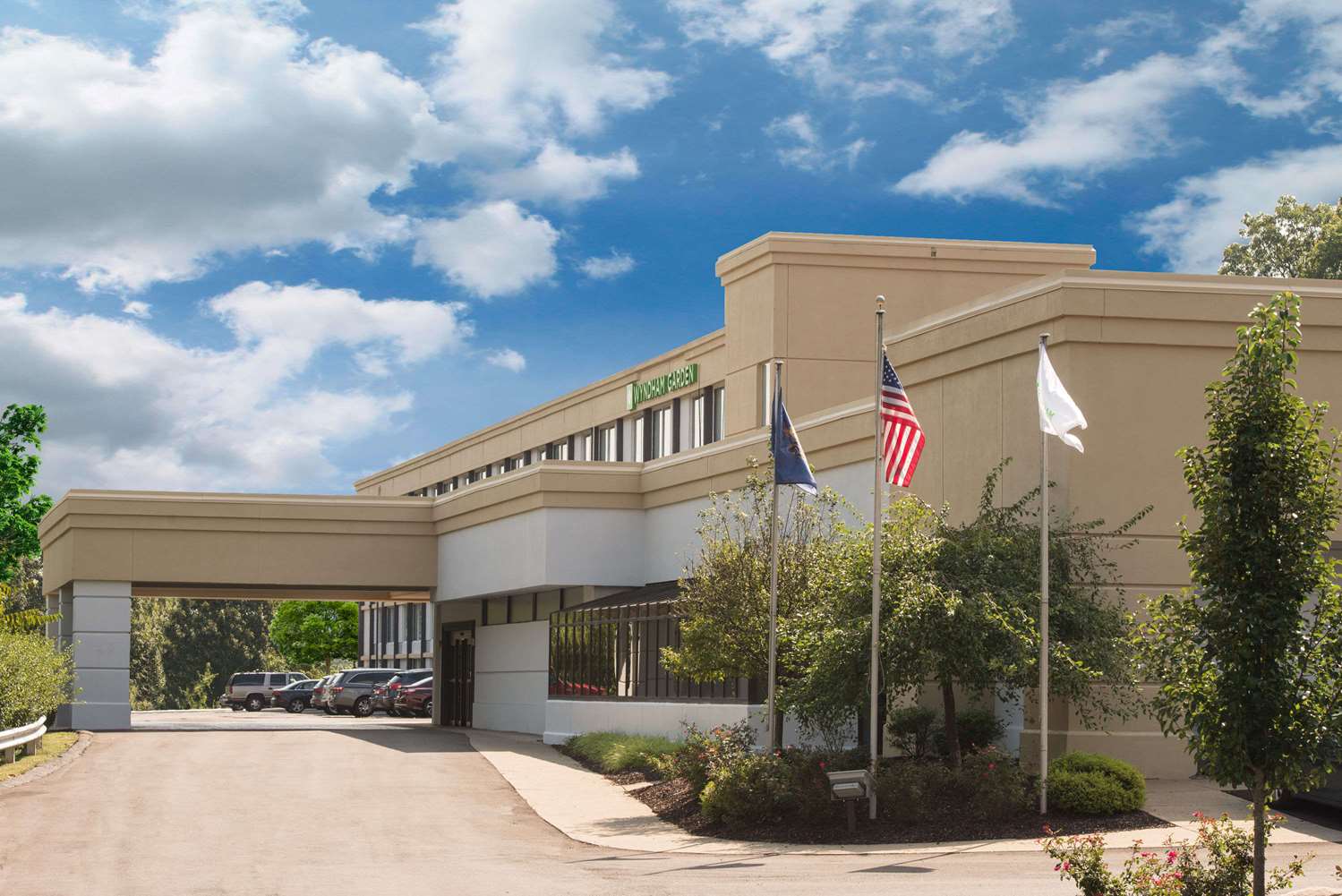 Wyndham Garden Hotel Airport Pittsburgh, PA - See Discounts