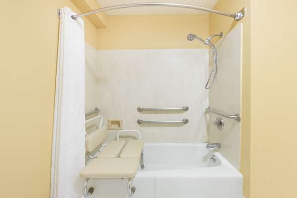  - Super 8 Hotel O'Fallon - I-64, Exit 19