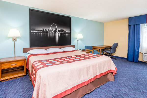  - Super 8 Hotel O'Fallon - I-64, Exit 19