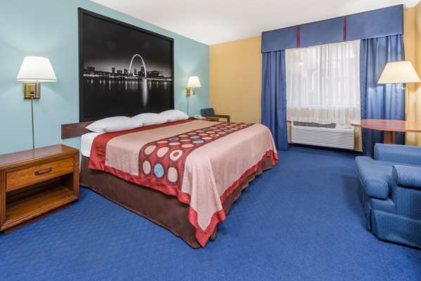  - Super 8 Hotel O'Fallon - I-64, Exit 19