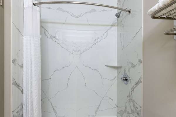  - Days Inn Northwest Fayetteville