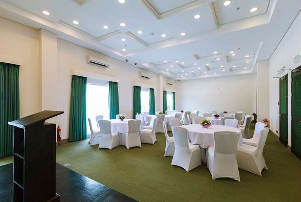 On-Site,Business/Events,Meeting Room