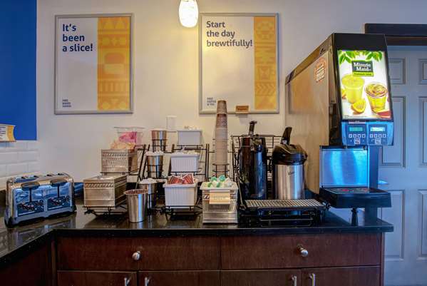  - Days Inn North Vernon