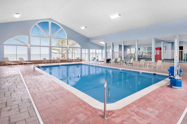 Pool - Baymont Inn & Suites St Ignace - I-75, Exit 344