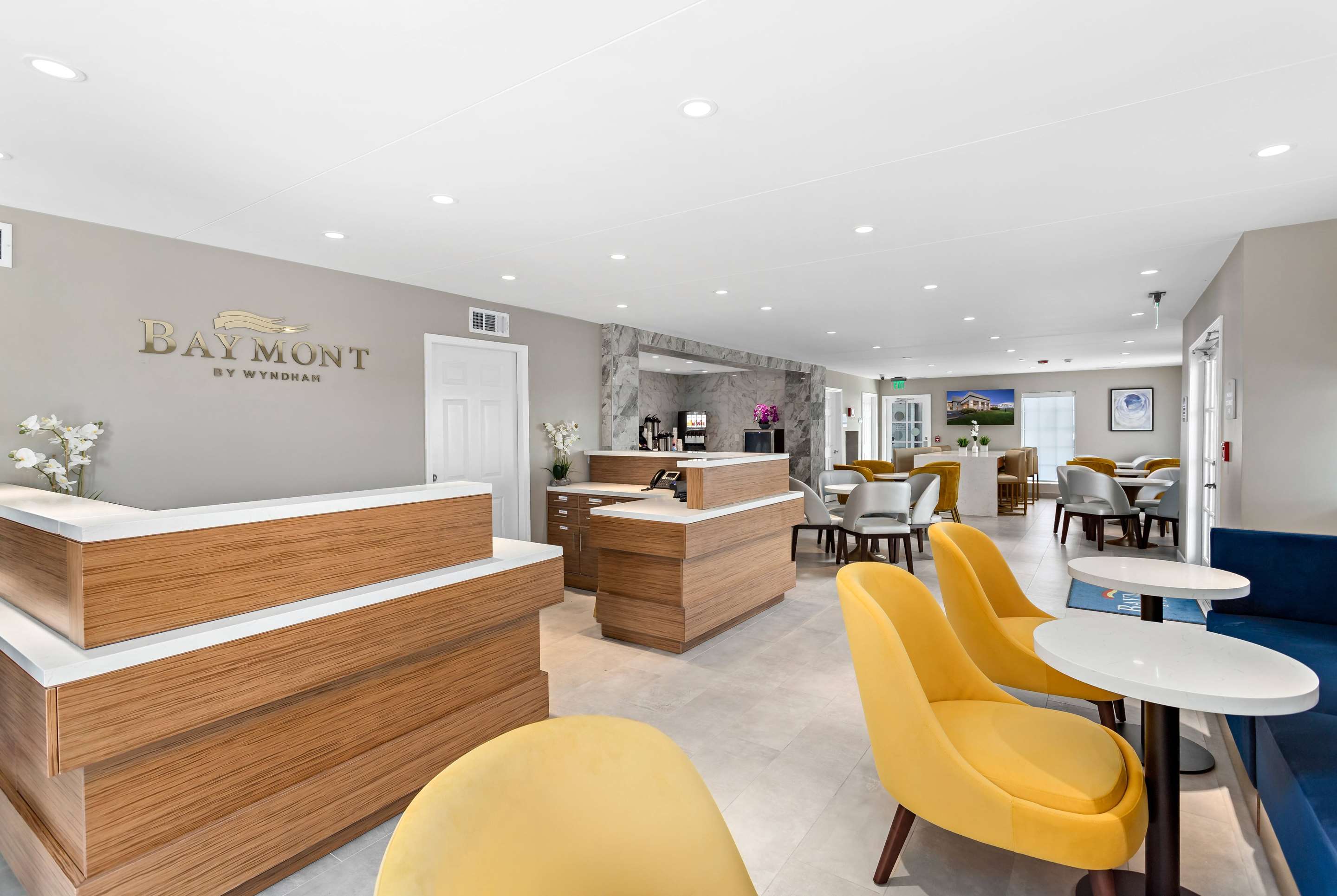 Lobby | Baymont by Wyndham Beaumont
