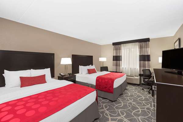  - Ramada Hotel Airport Des Moines