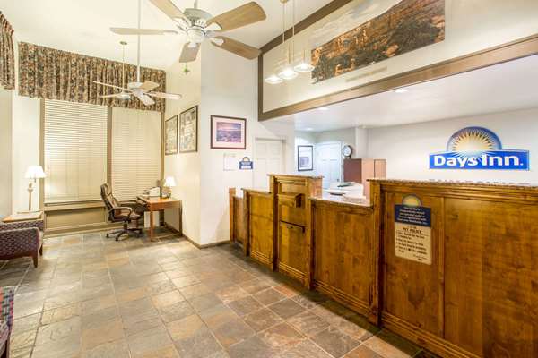  - Days Inn Grand Junction - I-70, Exit 31