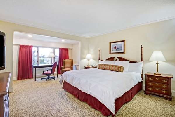  - Ramada Hotel Seekonk