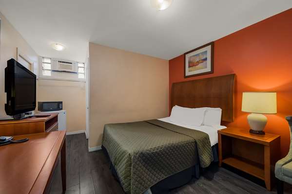  - Knights Inn Burlington