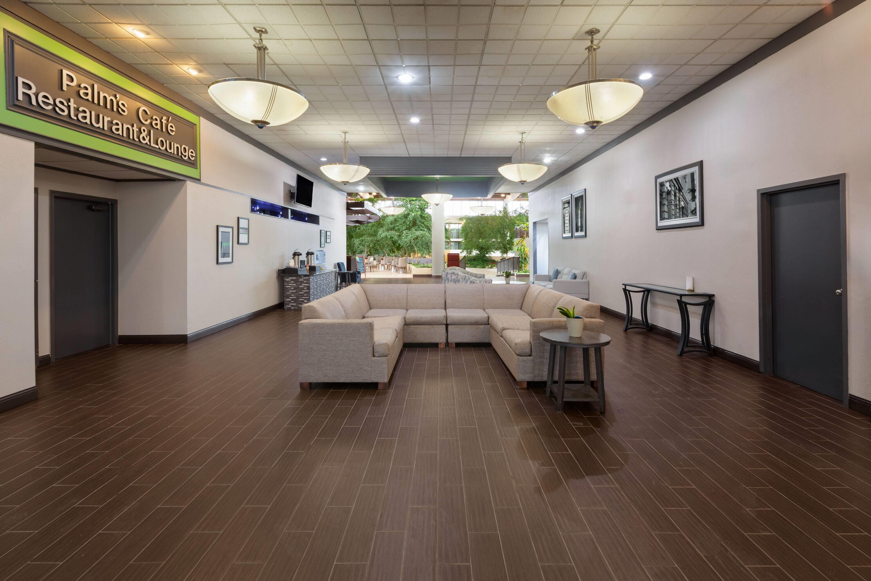 Lobby | Wyndham Garden Detroit Metro Airport