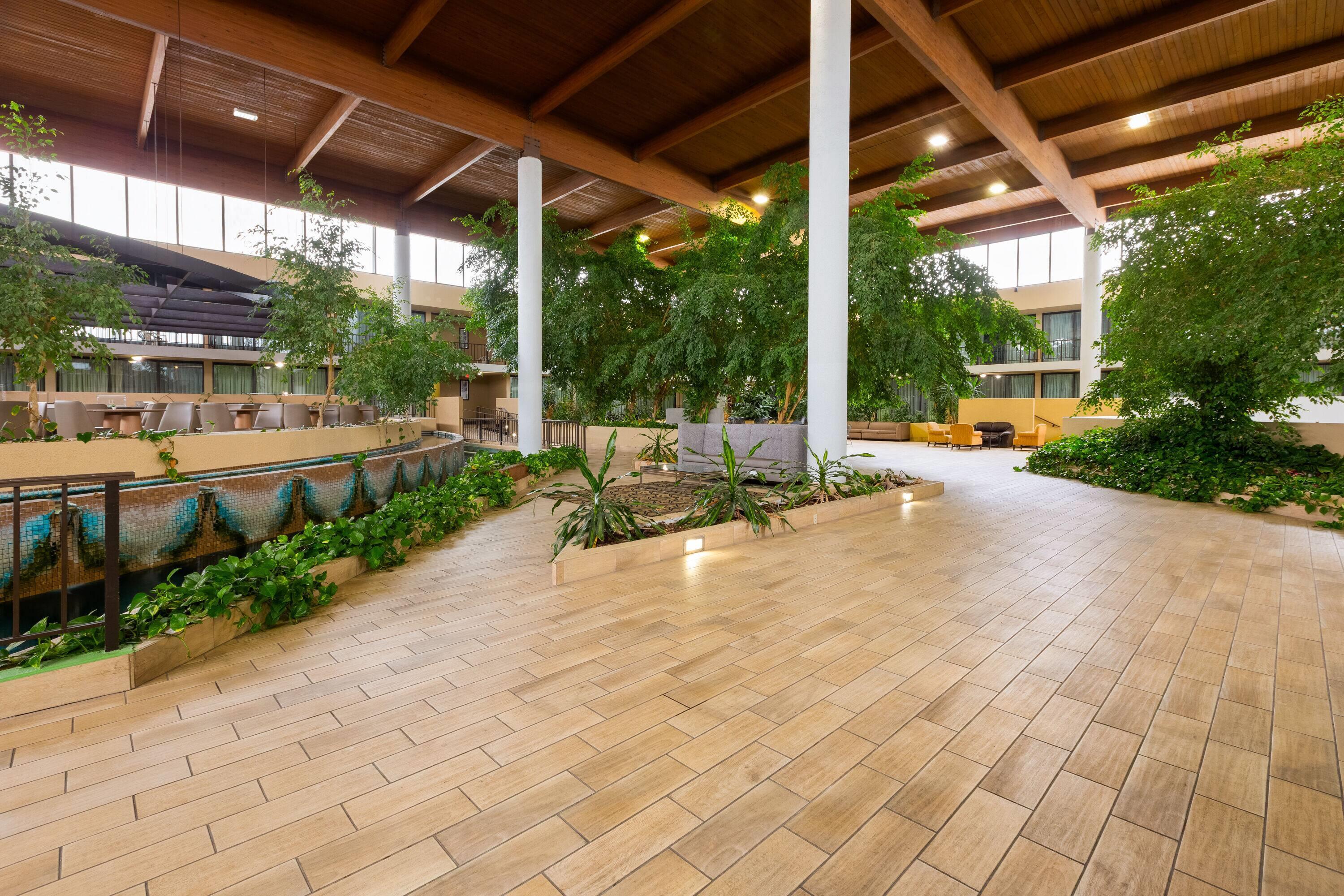 Lobby | Wyndham Garden Detroit Metro Airport