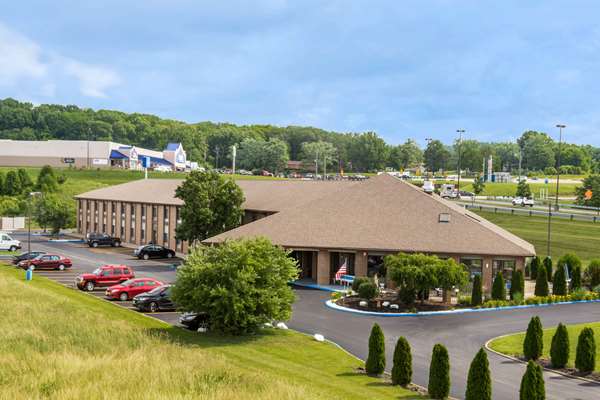 Exterior view - Baymont Inn & Suites Lancaster